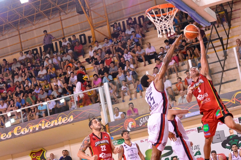 San Lorenzo no pudo en Corrientes