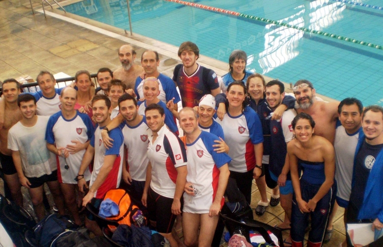 Más medallas en el agua