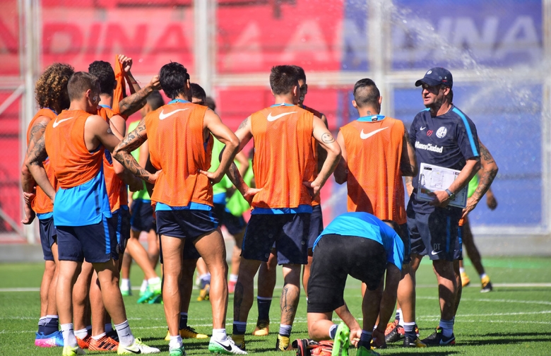 Mucha pelota en el doble turno