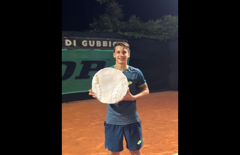 Campeón con futuro
