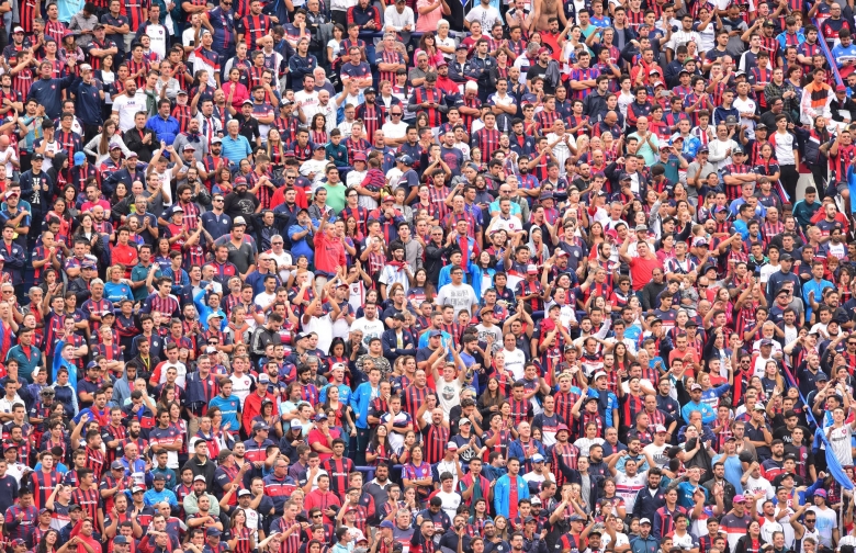 Venta vs. Estudiantes