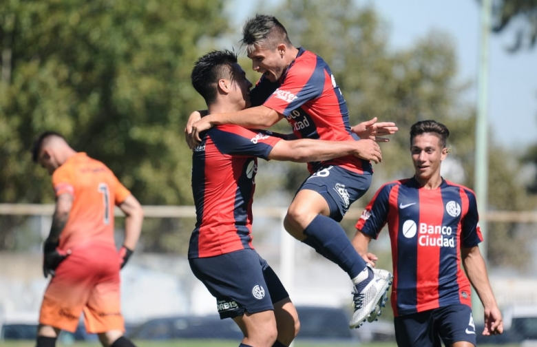 ¡Los Cuervos vienen marchando!