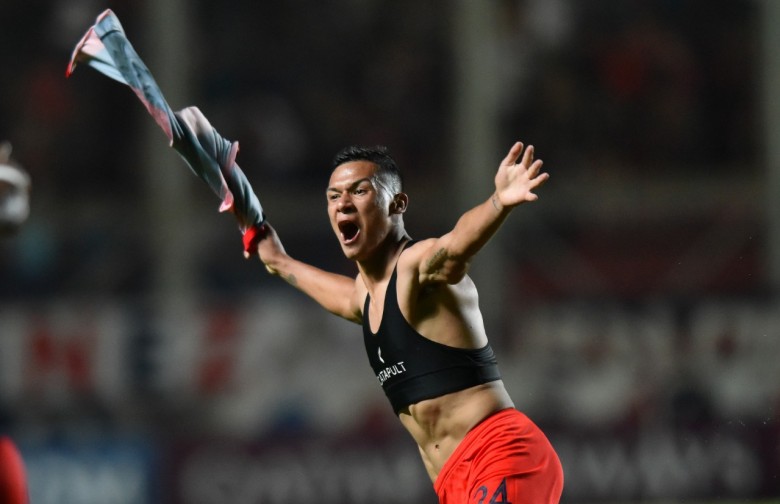 Hay un Ciclón en la cima