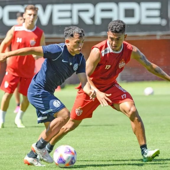 Jueves de práctica de fútbol