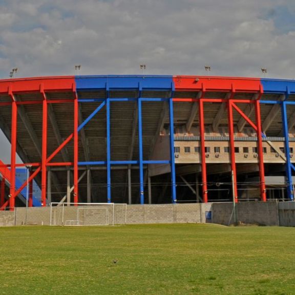 EL BIDEGAIN, RENOVADO Y BIEN AZULGRANA