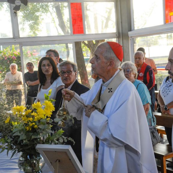 UNA MISA EN HOMENAJE A FRANCISCO