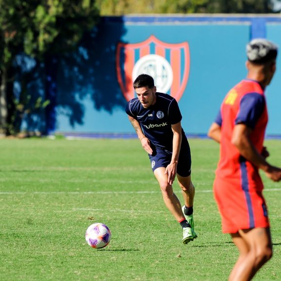 Triunfo en la práctica de fútbol ante Deportivo Español