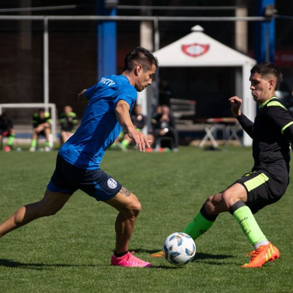 Práctica de fútbol ante Barracas Central