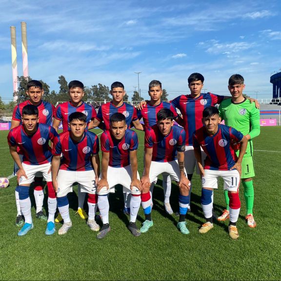 Los juveniles jugaron ante Racing