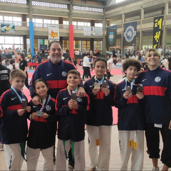 Trece medallas para el Taekwon-do ITF 