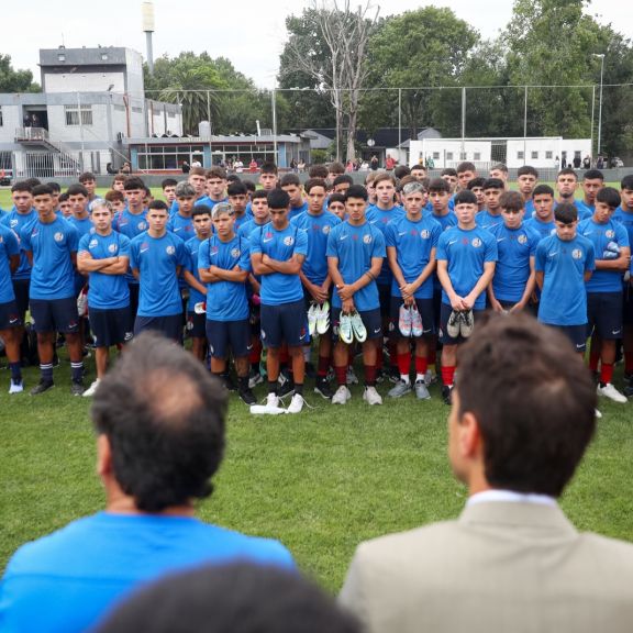 NUEVO SPONSOR PARA EL FÚTBOL JUVENIL