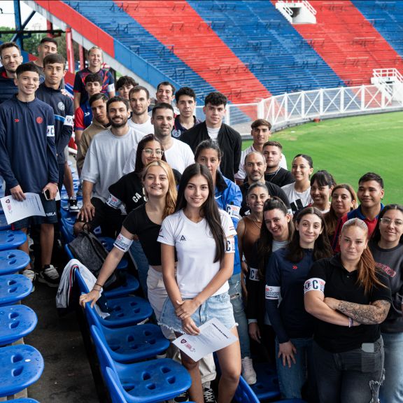 Los capitanes, a pura emoción y orgullo