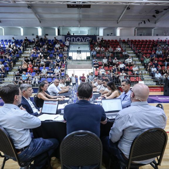 Una reunión que pudieron ver socios/as en todo el mundo