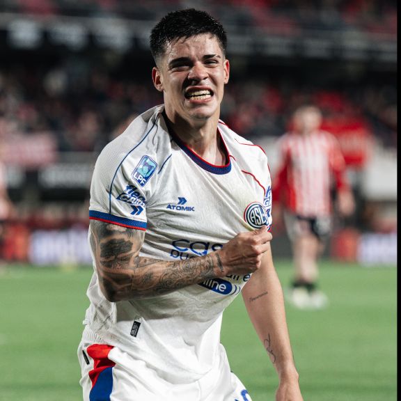 ¡Golazo y triunfazo!